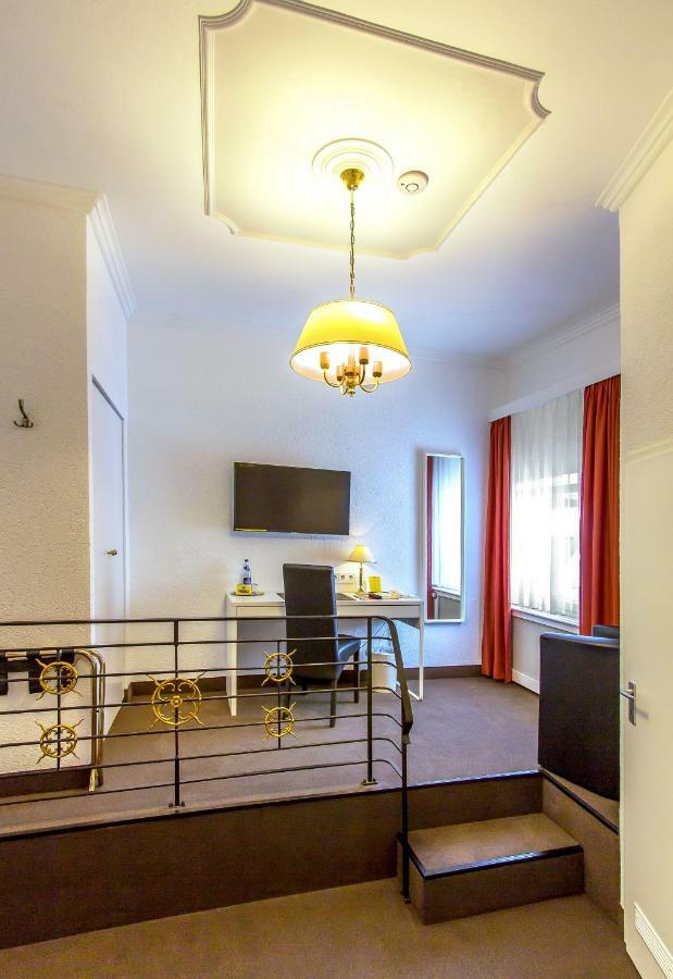 Hotel Adler Ingolstadt Exterior photo